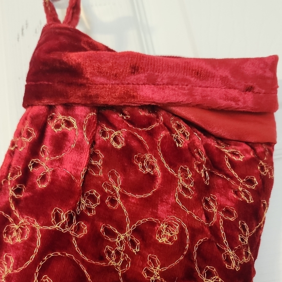 Luxurious Pair Of Velvet Holiday Stockings - Red and Gold. - Picture 2 of 10